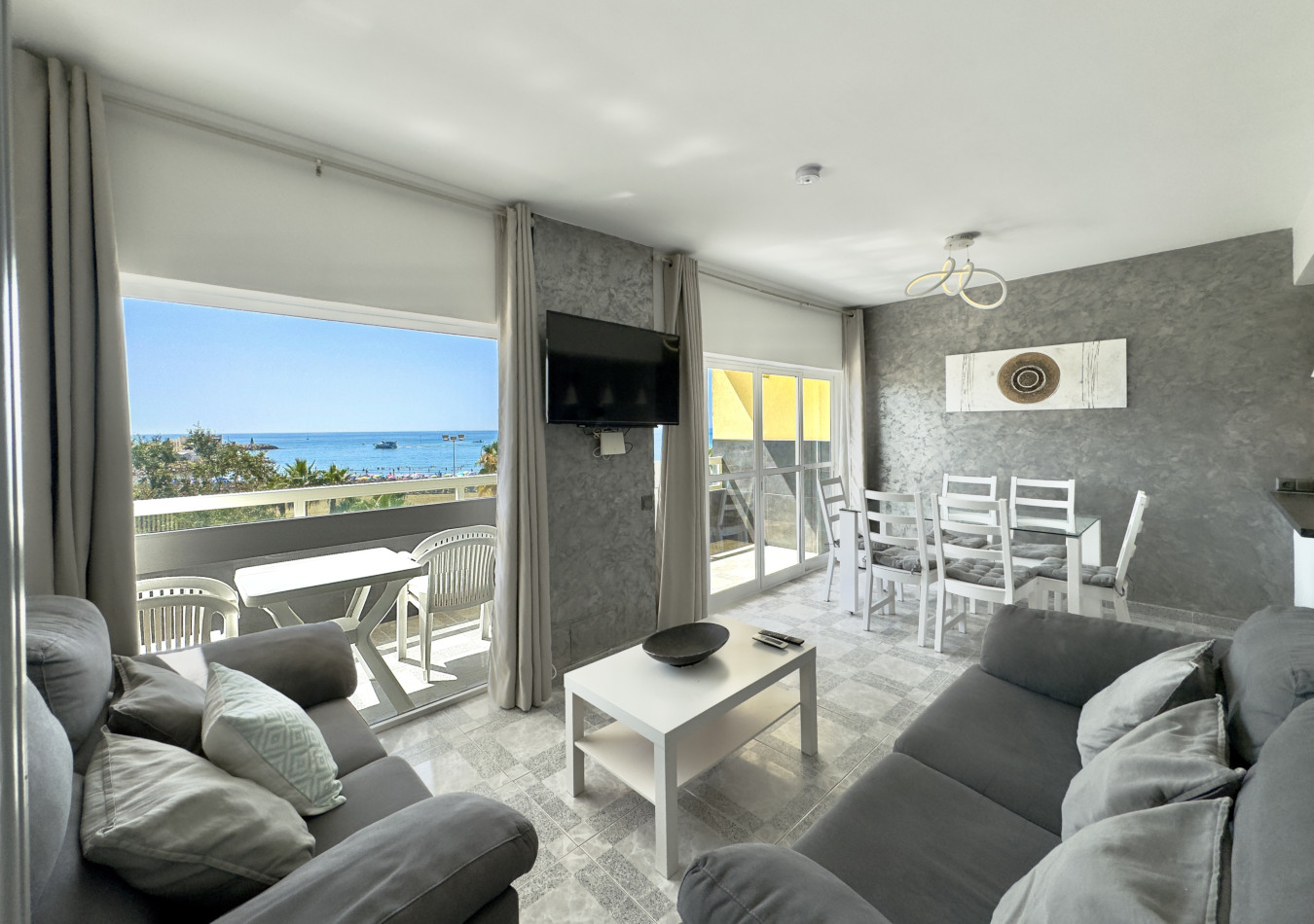 img.Vistas Al Mar Junto Puerto Marina